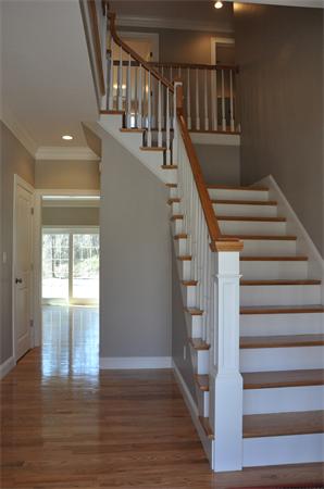 399 Davis Road Bedford, MA 01730 - Photo 5 of 10 Gallery Image 5