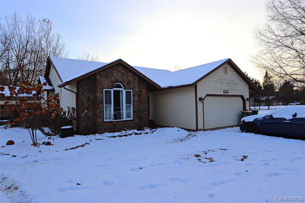 31657 Sibley Road Romulus, MI 48174 - Photo 2 of 33