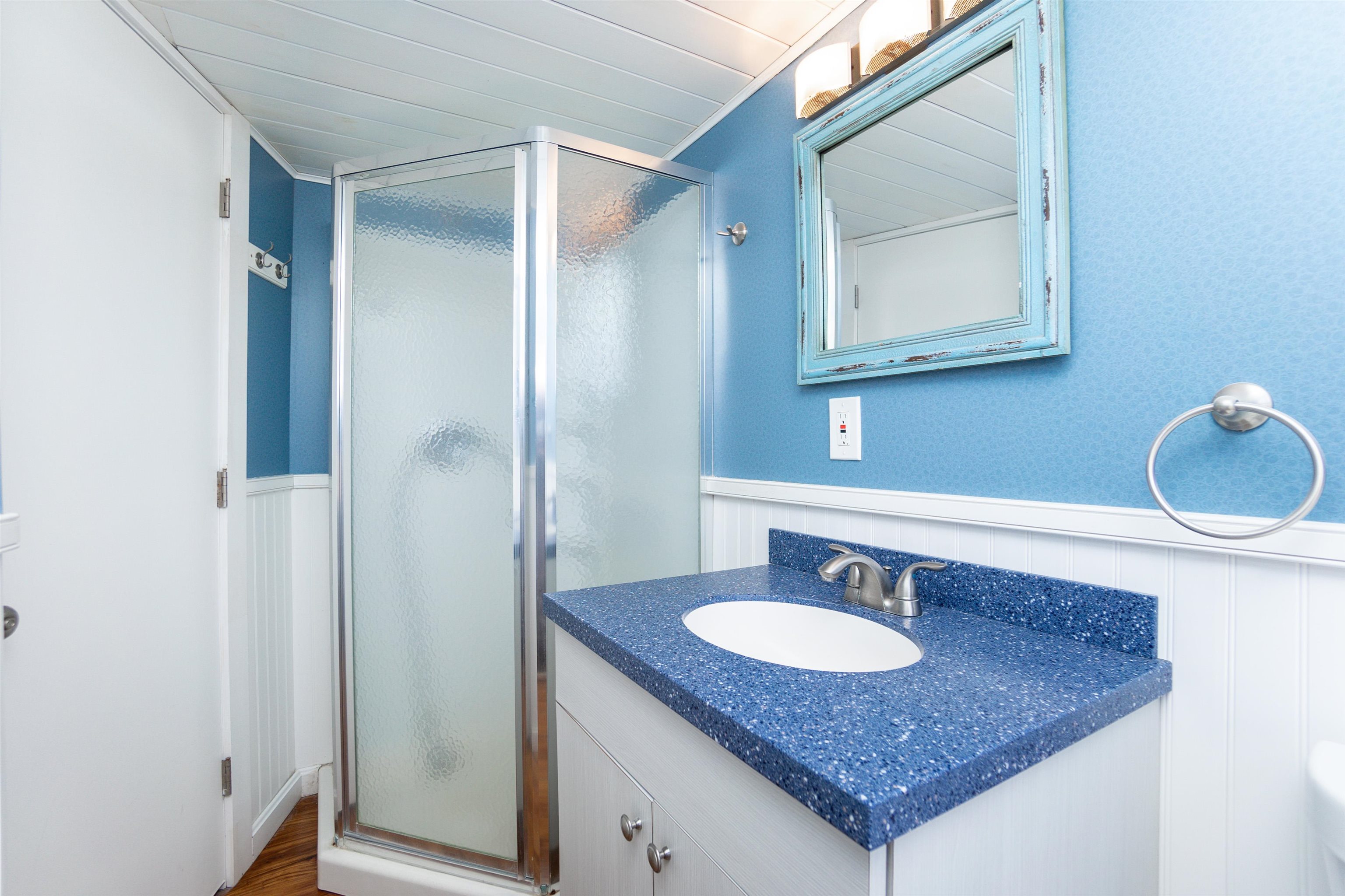 401 B Ocean Boulevard, Unit 2 Hampton, NH 03842 - Photo 8 of 20