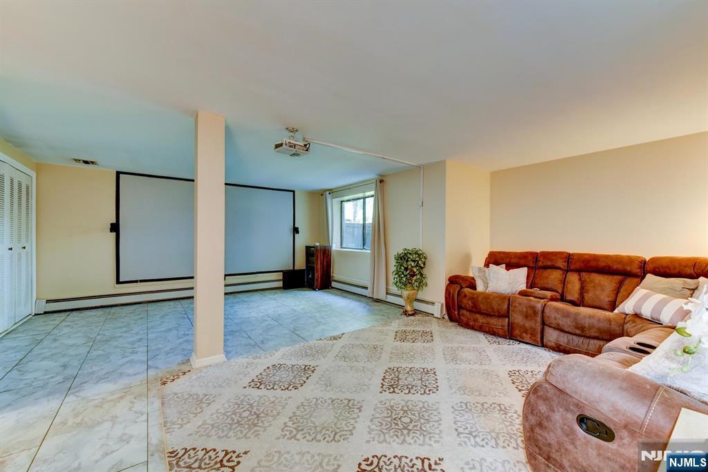 17 Independence Way Rockaway, NJ 07866 - Photo 42 of 48
