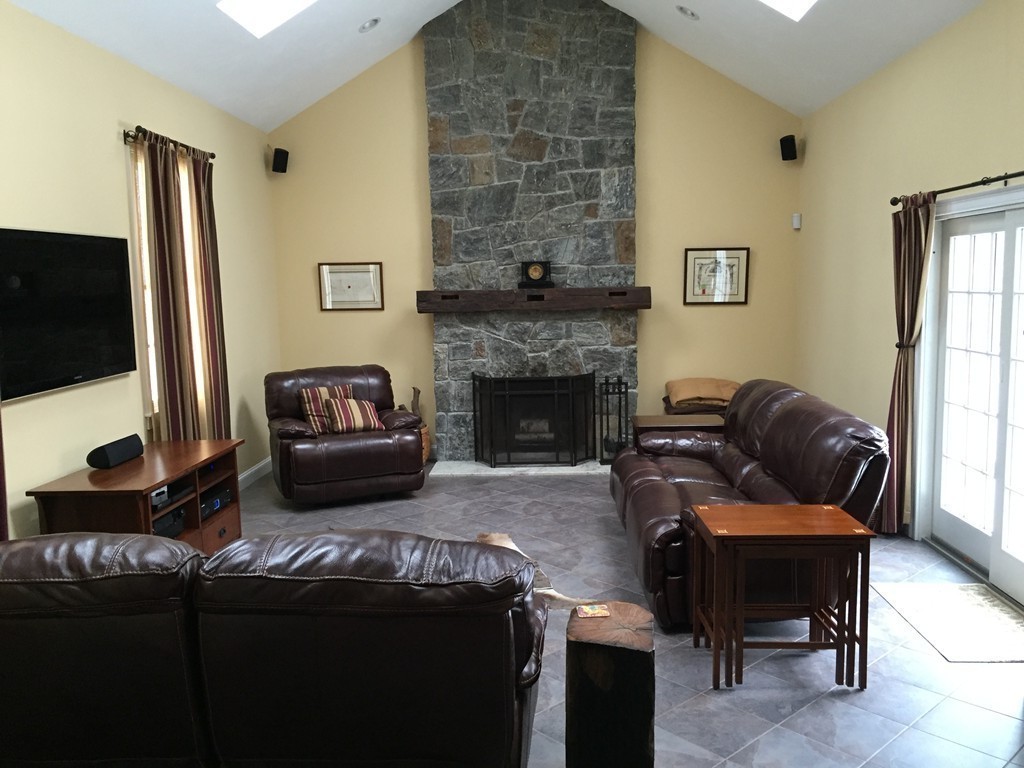 170 Bare Hill Road Bolton, MA 01740 - Photo 9 of 23 Gallery Image 9