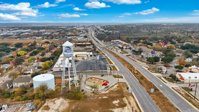 $389,900 | 6431 Red Jacket Drive, Leon Valley, TX 78238