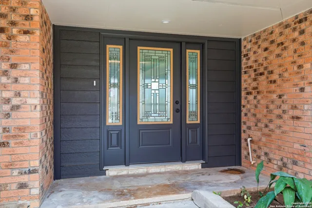 $389,900 | 6431 Red Jacket Drive, Leon Valley, TX 78238