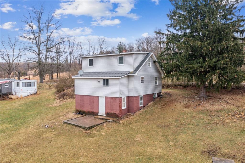 2690 McIntyre Road McIntyre, PA 15756 - Photo 27 of 31