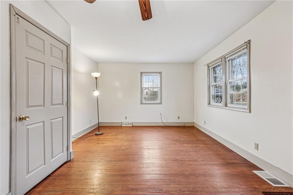 2690 McIntyre Road McIntyre, PA 15756 - Photo 5 of 31