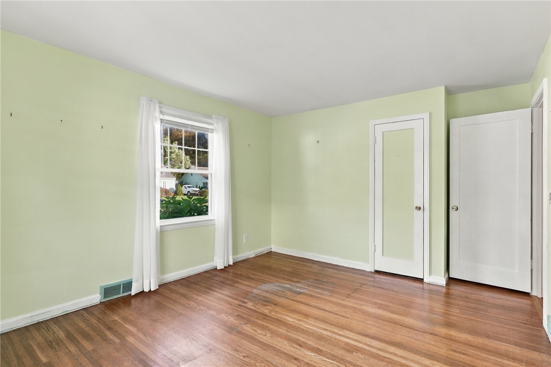 325 Brandon Road Irondequoit, NY 14622 - Photo 16 of 30 Gallery Image 16