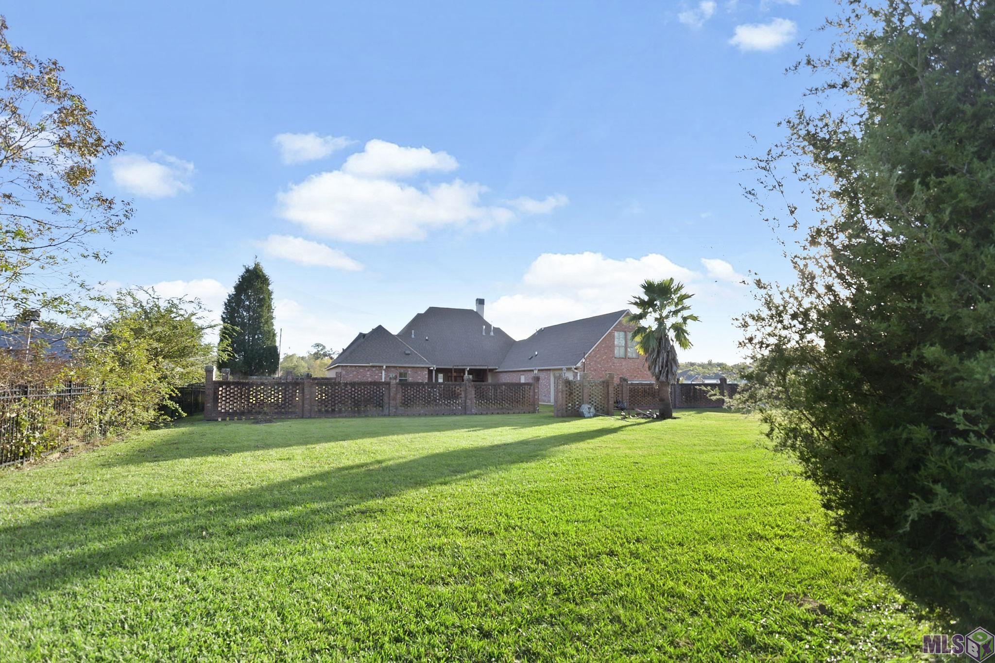 40010 Farm Road Gonzales, LA 70737 - Photo 5 of 24