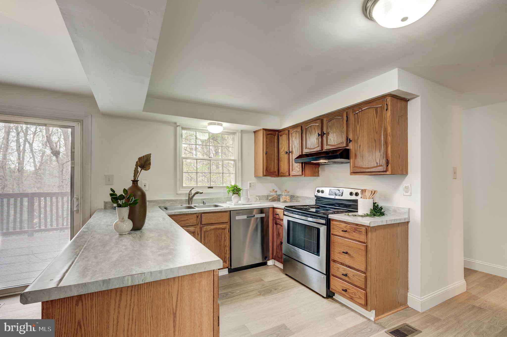 641 Hook Road Westminster, MD 21157 - Photo 20 of 70 Kitchen