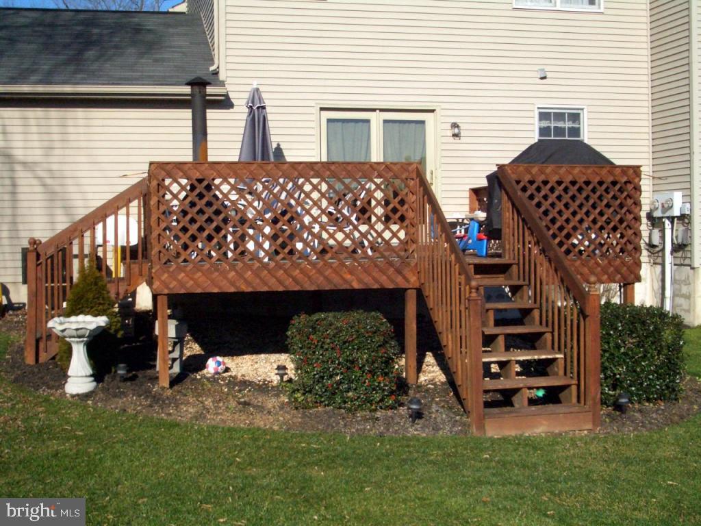 99 Homestead Drive Lititz, PA 17543 - Photo 8 of 12 Gallery Image 8