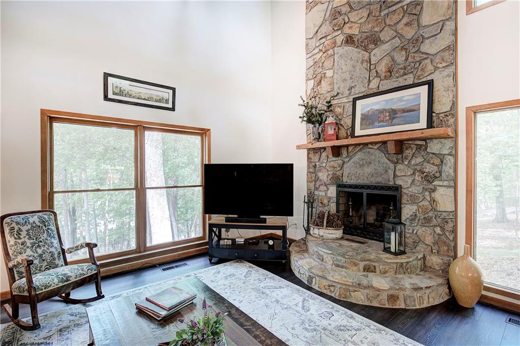 12 Tamarack Point Jasper, GA 30143 - Photo 20 of 87