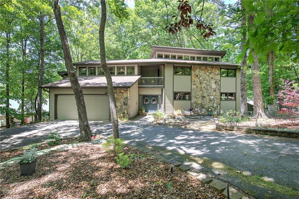 12 Tamarack Point Jasper, GA 30143 - Photo 2 of 87