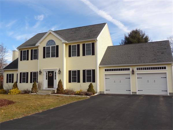43 Quabbin Path Sutton, MA 01590 - Photo 1 of 29 a view of a house with a yard