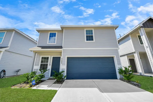 $1,900 | 21923 Grand Majestic Drive, Houston, TX 77073