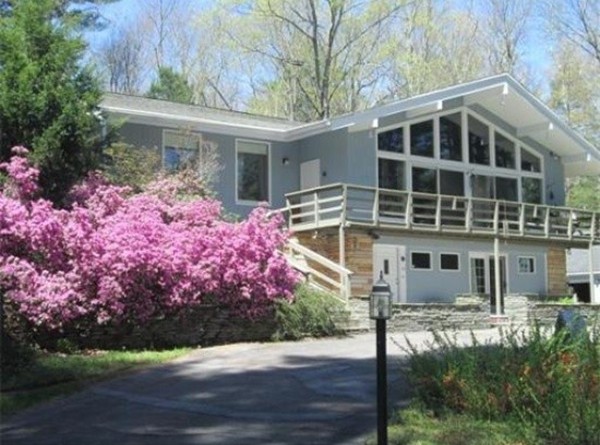 85 Glendale Road Southampton, MA 01073 - Photo 1 of 6 Gallery Image 1