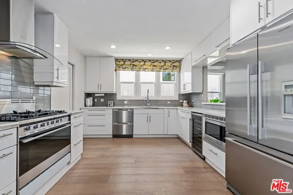 $6,995 | 1216 Greenacre Avenue, West Hollywood, CA 90046