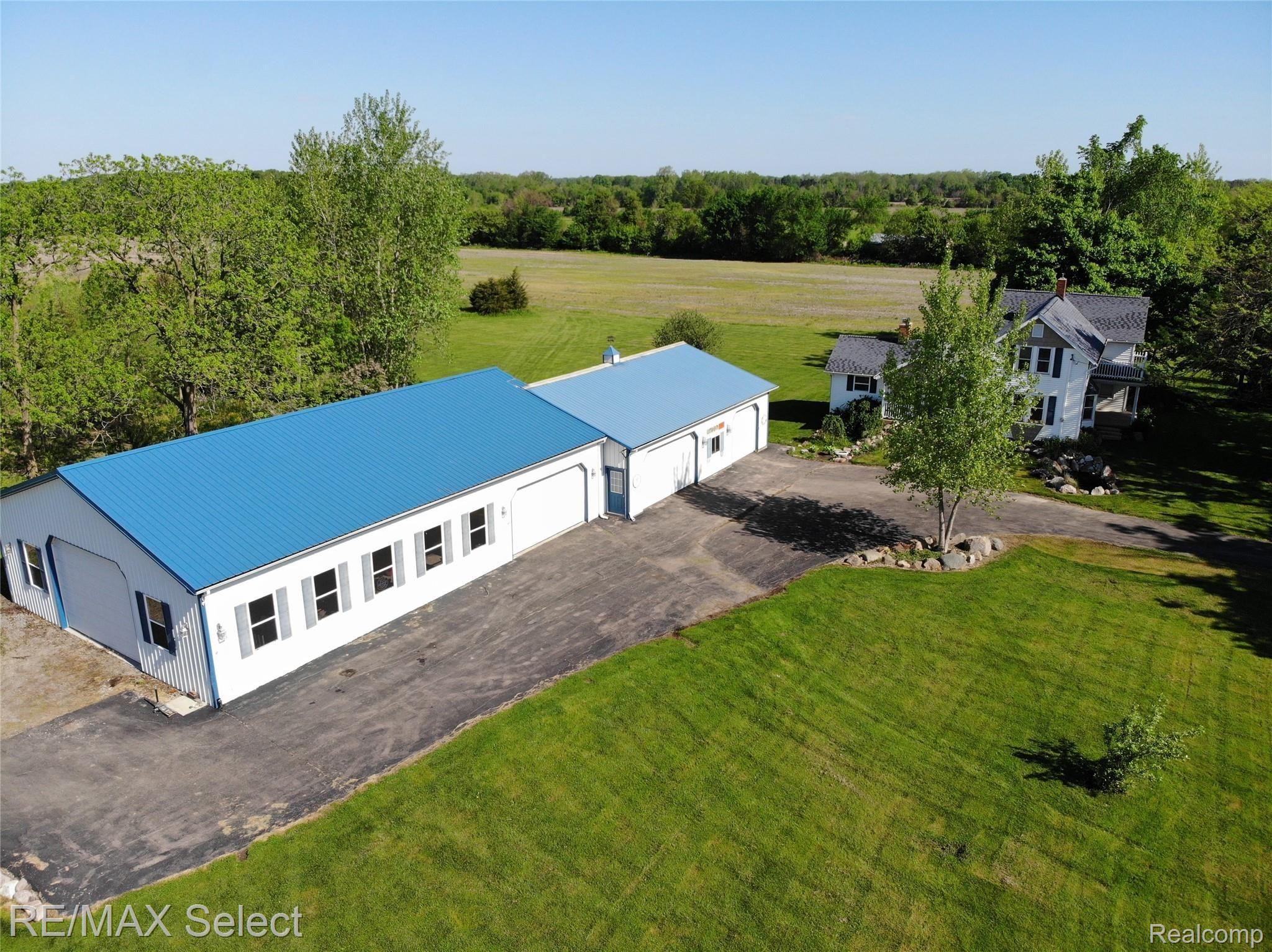 6438 Morrish Road Swartz Creek, MI 48473 - Photo 2 of 32 6438 Morrish Road 32.JPG