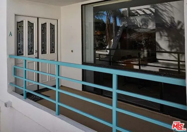 a view of walk in closet