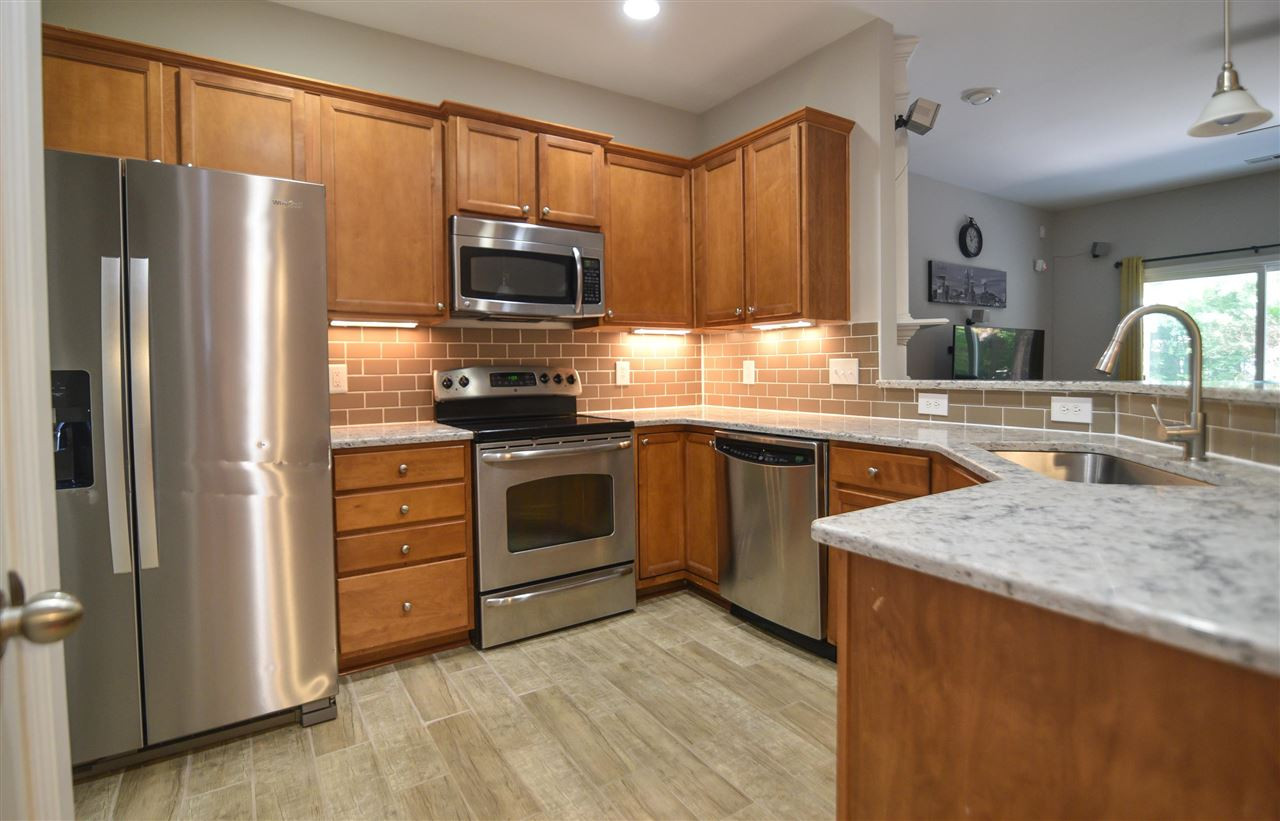 7249 Racine Way Raleigh, NC 27690 - Photo 8 of 20 Kitchen