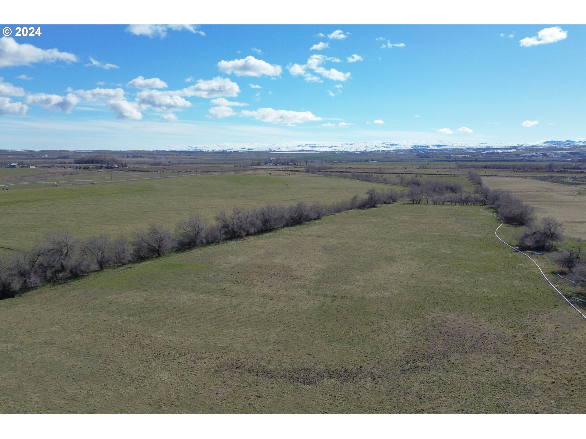 1841 Big Bend Road Adrian, OR 97901 - Photo 9 of 17 a view of an ocean beach