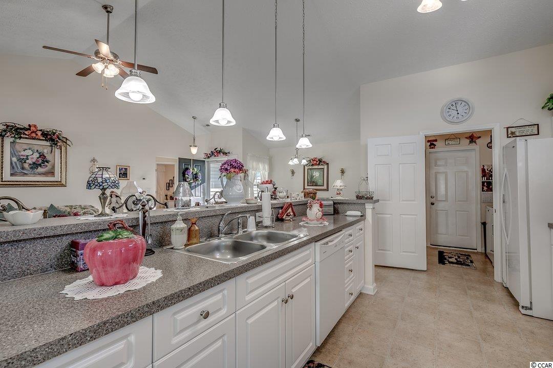 217 Four Leaf Lane Murrells Inlet, SC 29576 - Photo 6 of 28 Gallery Image 6