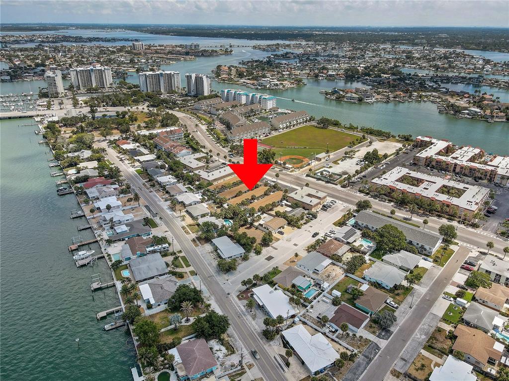 9030 Blind Pass Road, Unit C9 St. Petersburg, FL 33706 - Photo 32 of 33