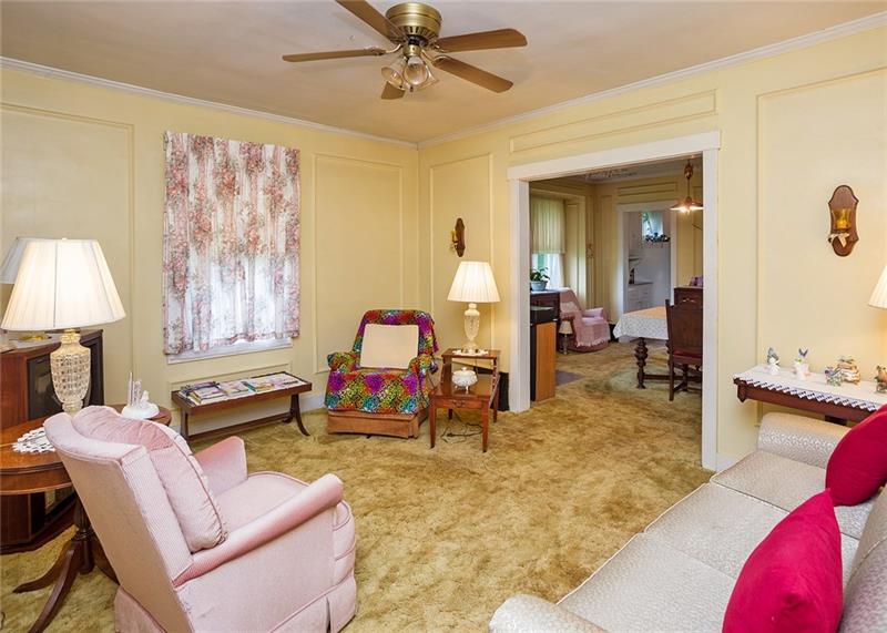 33 Coyle Curtain Road Monongahela, PA 15063 - Photo 5 of 25 Side view of the Living Room