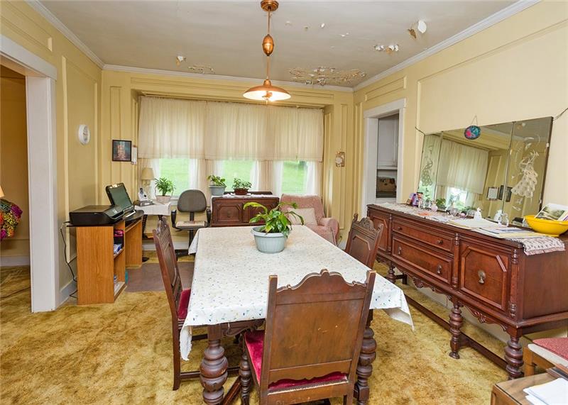 33 Coyle Curtain Road Monongahela, PA 15063 - Photo 6 of 25 Dining Room Area