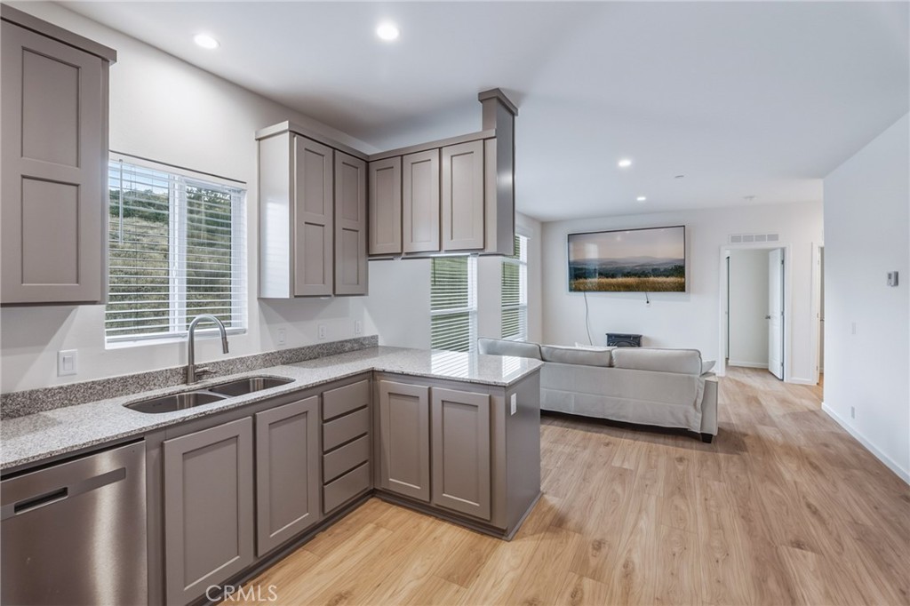 8380 Riggins Road Phelan, CA 92371 - Photo 9 of 33 Gallery Image 9