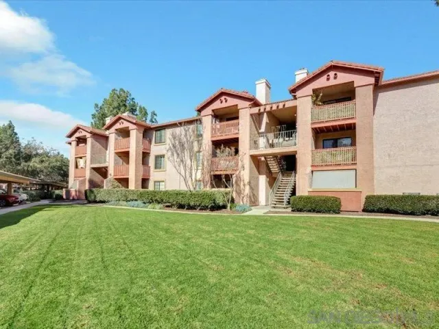 $485,000 | 12019 Alta Carmel Court, Unit 282, San Diego, CA 92128