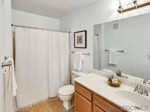 $485,000 | 12019 Alta Carmel Court, Unit 282, San Diego, CA 92128