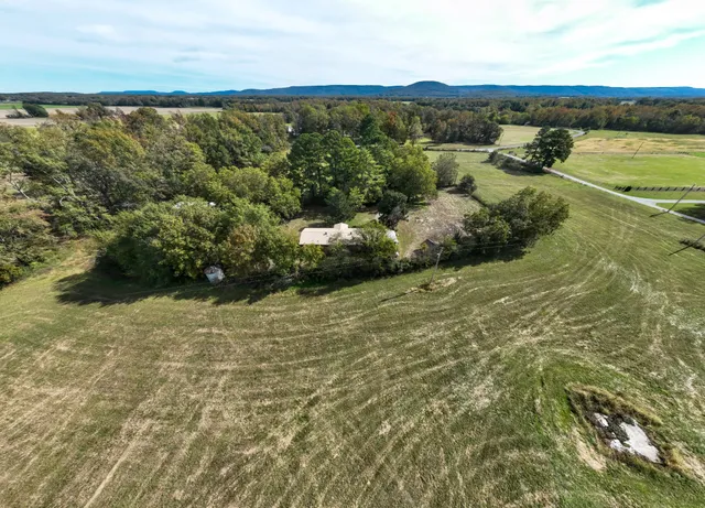 $629,000 | 340 Yates Road, Hillsboro, TN 37342