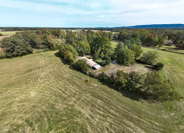 $629,000 | 340 Yates Road, Hillsboro, TN 37342