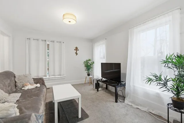 $225,000 | 67 West Terrace Street, Claremont, NH 03743