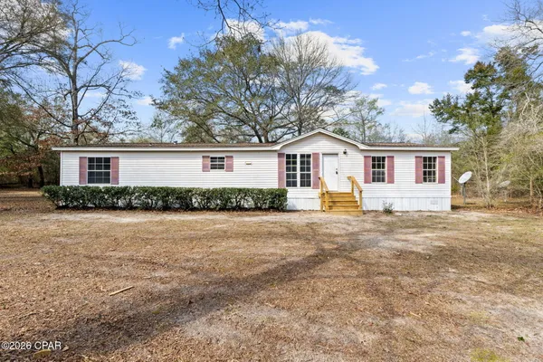 $159,900 | 4890 Logan Loop, Malone, FL 32445