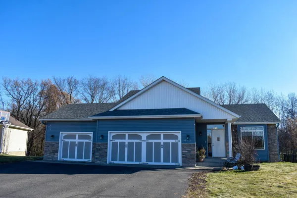 $349,900 | 4732 4th St Loop Northeast, St. Cloud, MN 56304