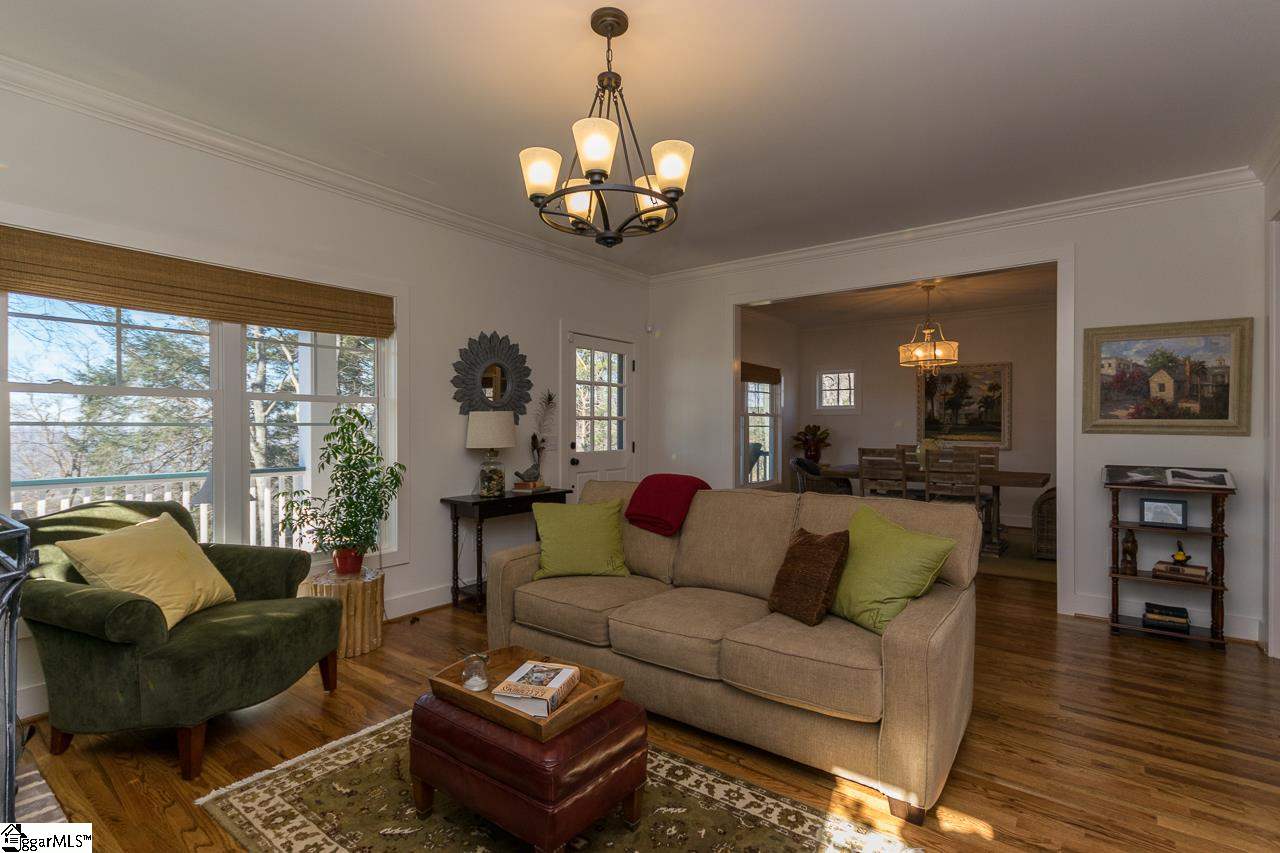 1130 Altamont Road Greenville, SC 29609 - Photo 2 of 36