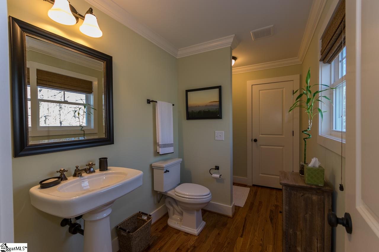 1130 Altamont Road Greenville, SC 29609 - Photo 16 of 36
