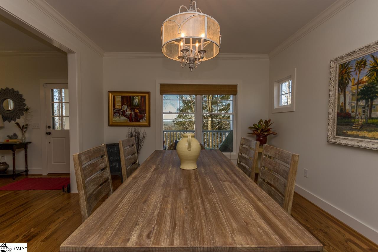 1130 Altamont Road Greenville, SC 29609 - Photo 5 of 36