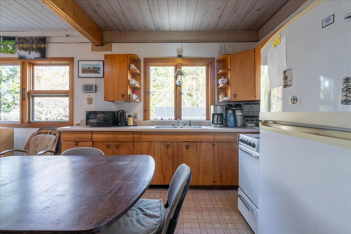 376 West Bay Road Islesboro, ME 04848 - Photo 14 of 67 09-376 W Bay Rd-9