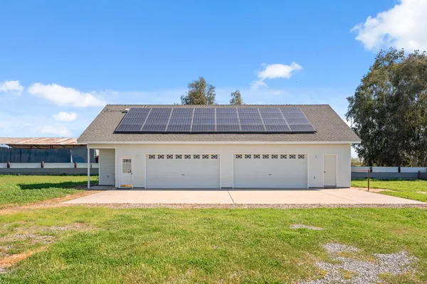 $999,000 | 22581 Road 20, Chowchilla, CA 93610