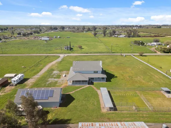 $999,000 | 22581 Road 20, Chowchilla, CA 93610