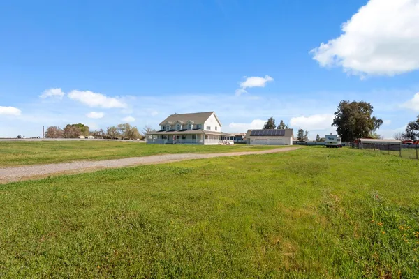 $999,000 | 22581 Road 20, Chowchilla, CA 93610