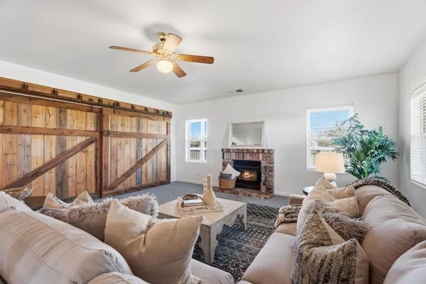 $999,000 | 22581 Road 20, Chowchilla, CA 93610