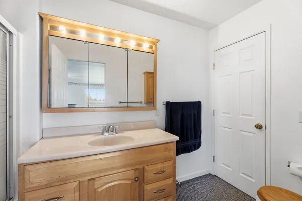 $999,000 | 22581 Road 20, Chowchilla, CA 93610