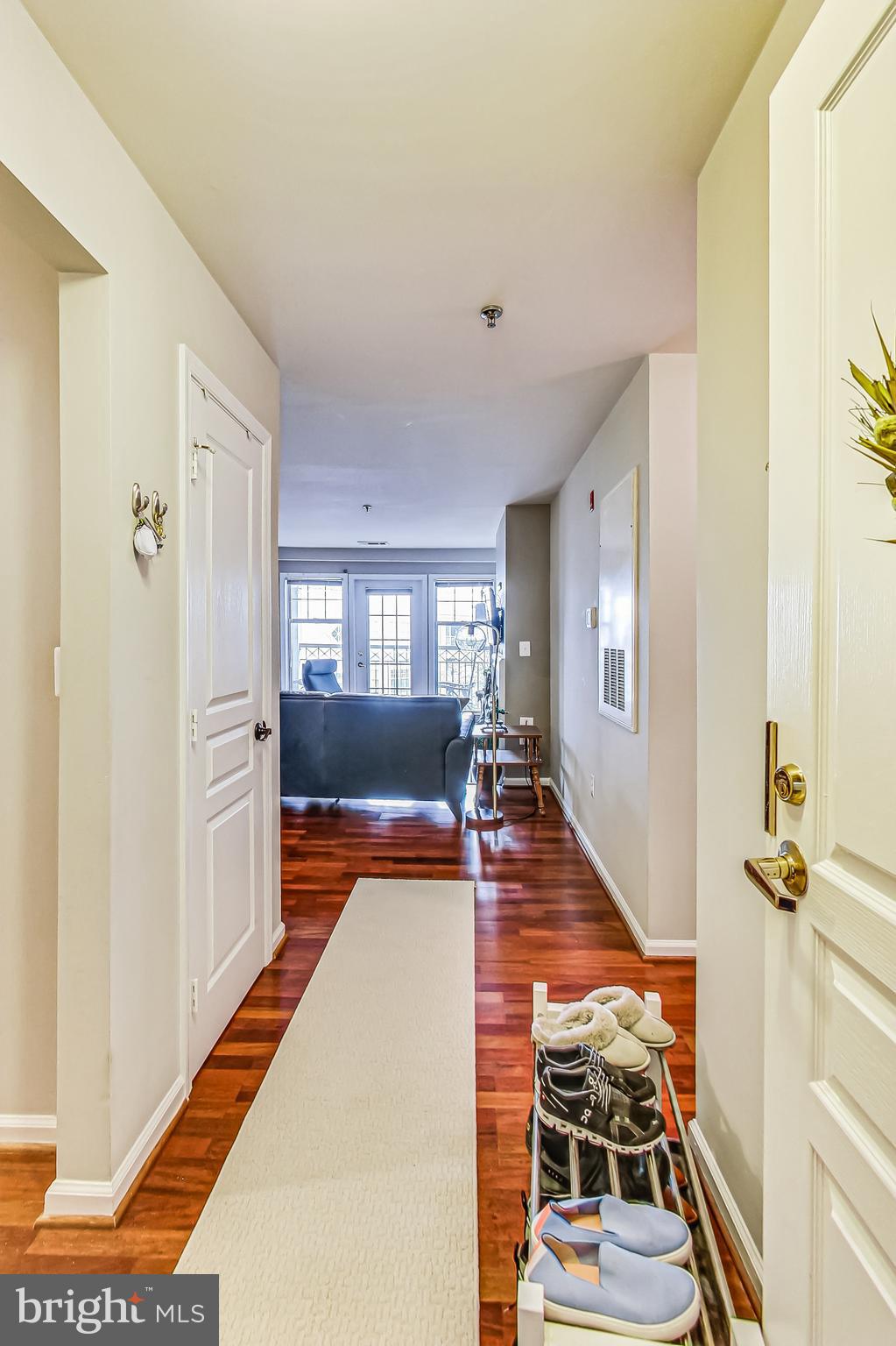 5565 Seminary Road, Unit 416 Falls Church, VA 22041 - Photo 3 of 44