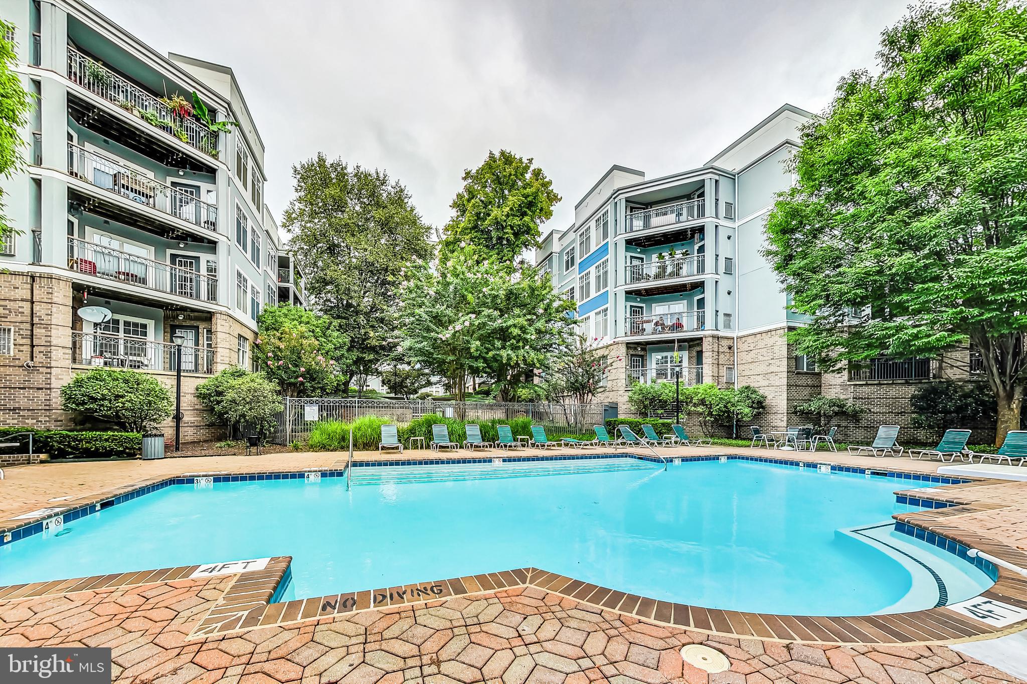 5565 Seminary Road, Unit 416 Falls Church, VA 22041 - Photo 35 of 44