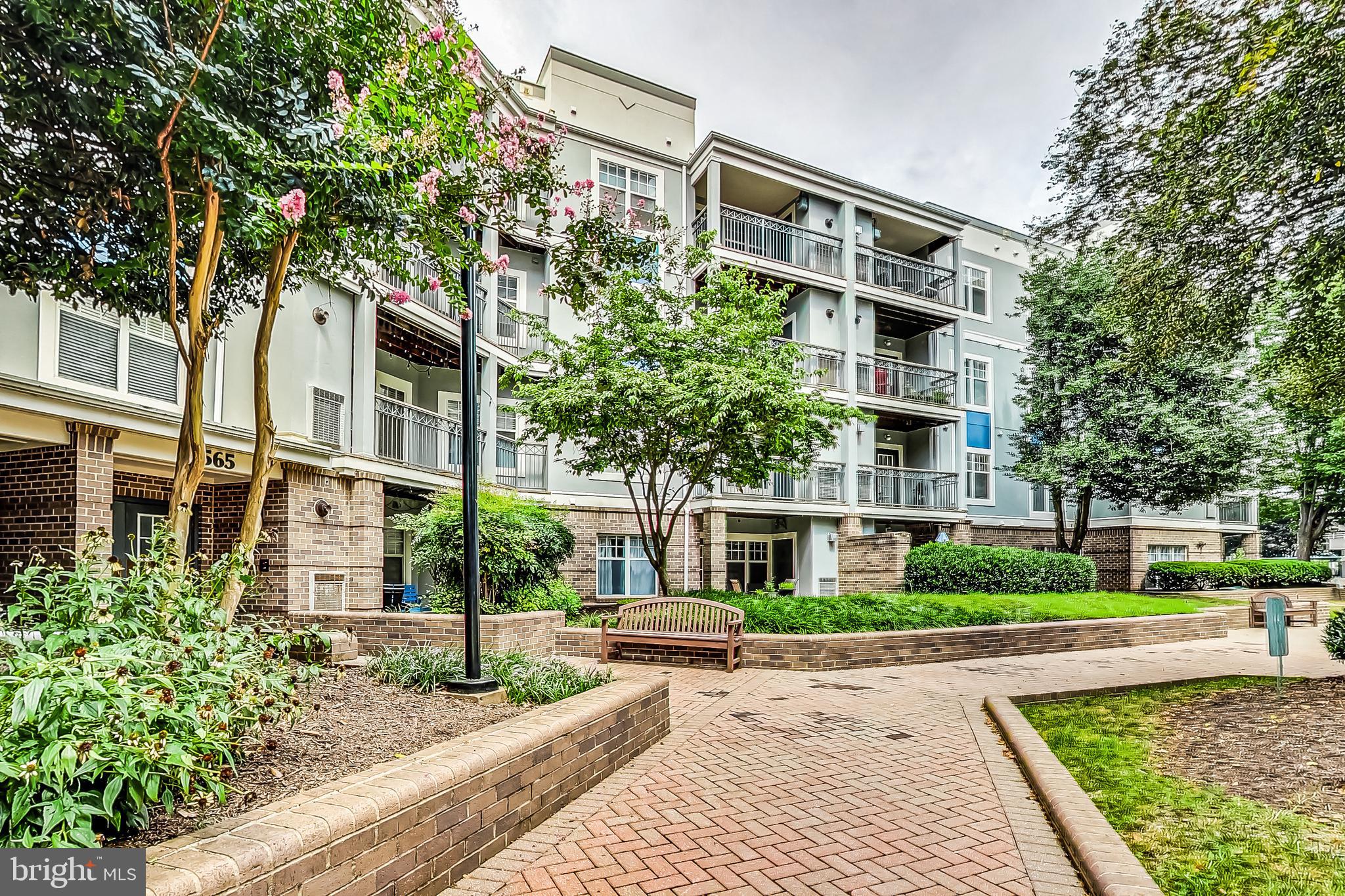 5565 Seminary Road, Unit 416 Falls Church, VA 22041 - Photo 42 of 44
