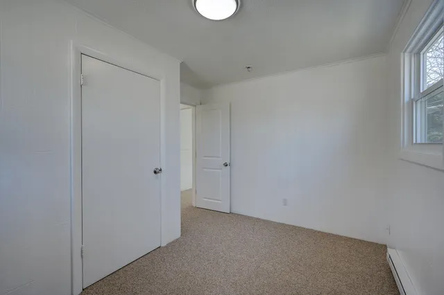 $1,600 | 20 Emery Lane, Unit 4, Intervale, NH 03845