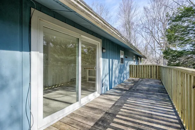 $1,600 | 20 Emery Lane, Unit 4, Intervale, NH 03845