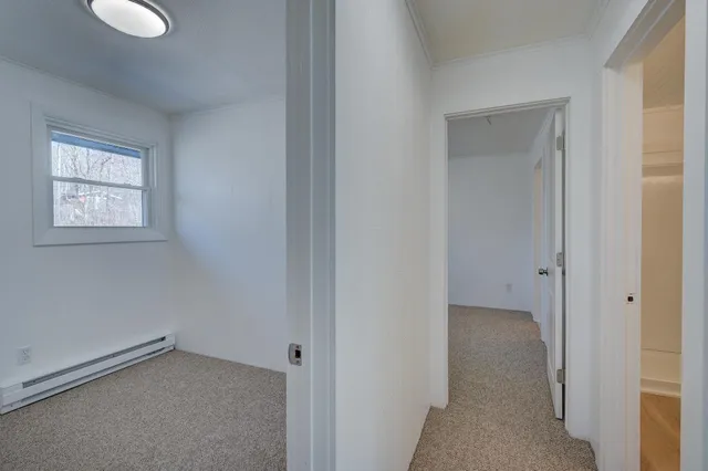 $1,600 | 20 Emery Lane, Unit 4, Intervale, NH 03845